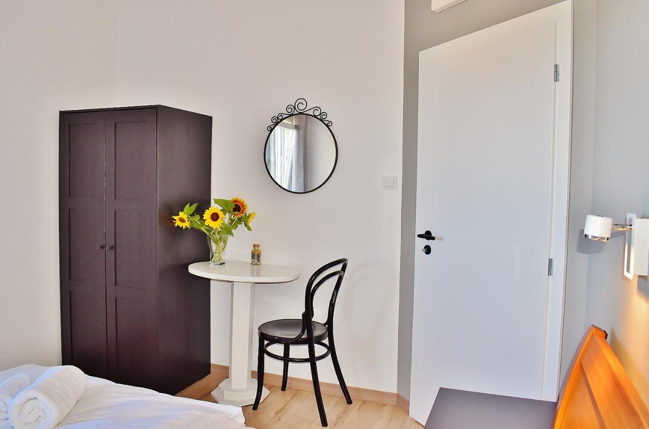 Guest House Panorama Palit Exterior photo